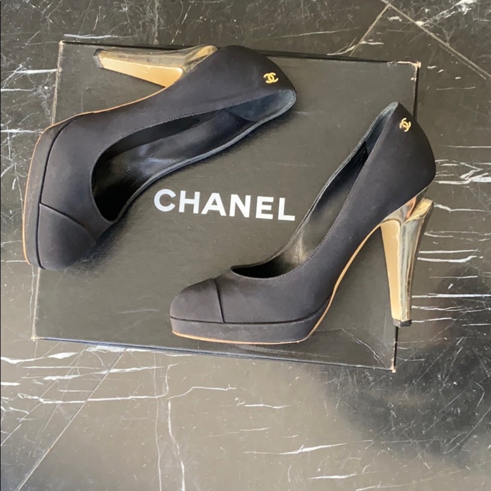 Chanel platform pumps